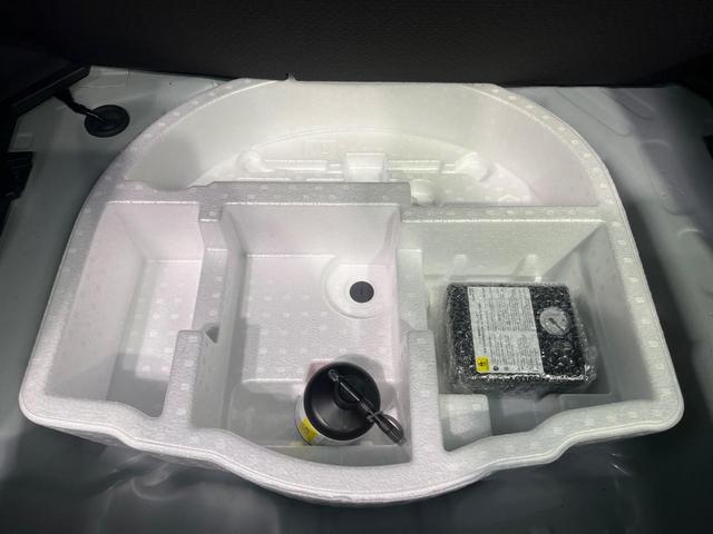 ヤリスクロス ハイブリッドZ 全周囲カメラ 衝突被害軽減システム レーダークルーズ 禁煙車 ハーフレザーシート パワーシート ドラレコ コーナーセンサー スマートキー LEDヘッド ビルトインETC 純正18インチアルミ(64枚目)