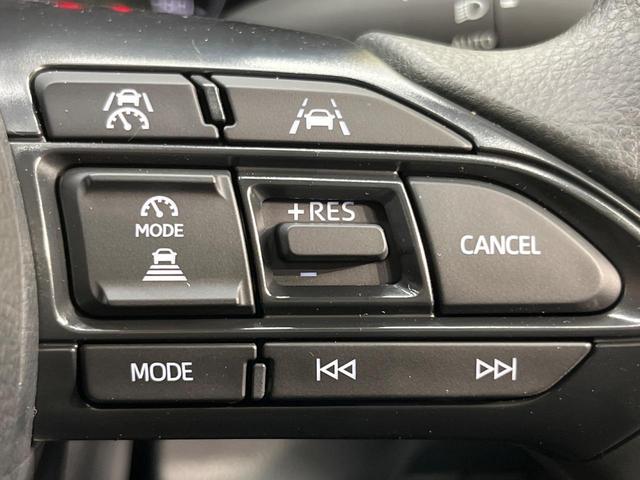 シエンタ ハイブリッドX 登録済未使用車 電動スライドドア 衝突被害軽減システム レーダークルーズ コーナーセンサー スマートキー LEDヘッド オートハイビーム オートライト オートエアコン(3枚目)