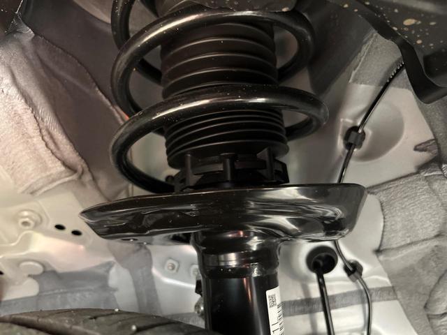 シエンタ ハイブリッドX 登録済未使用車 電動スライドドア 衝突被害軽減システム レーダークルーズ コーナーセンサー スマートキー LEDヘッド オートハイビーム オートライト オートエアコン(24枚目)