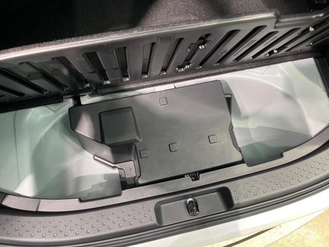 シエンタ ハイブリッドX 登録済未使用車 電動スライドドア 衝突被害軽減システム レーダークルーズ コーナーセンサー スマートキー LEDヘッド オートハイビーム オートライト オートエアコン(53枚目)