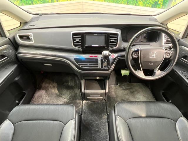 オデッセイ アブソルート 電動スライドドア SDナビ 後席モニター 衝突被害軽減システム 禁煙車 ハーフレザーシート スマートキー LEDヘッド ビルトインETC クルコン 純正17インチアルミ オートライト オートエアコン(2枚目)