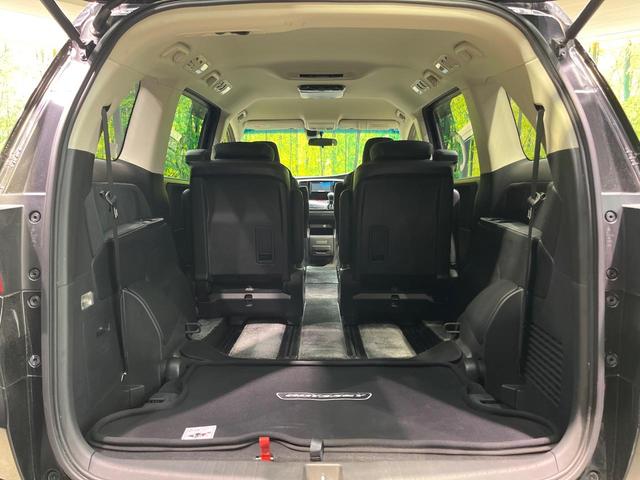 オデッセイ アブソルート 電動スライドドア SDナビ 後席モニター 衝突被害軽減システム 禁煙車 ハーフレザーシート スマートキー LEDヘッド ビルトインETC クルコン 純正17インチアルミ オートライト オートエアコン(11枚目)