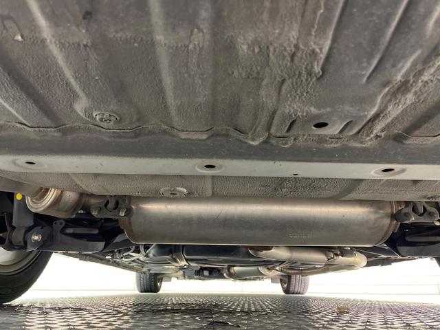 オデッセイ アブソルート 電動スライドドア SDナビ 後席モニター 衝突被害軽減システム 禁煙車 ハーフレザーシート スマートキー LEDヘッド ビルトインETC クルコン 純正17インチアルミ オートライト オートエアコン(19枚目)