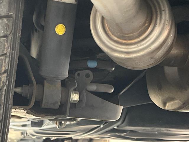 オデッセイ アブソルート 電動スライドドア SDナビ 後席モニター 衝突被害軽減システム 禁煙車 ハーフレザーシート スマートキー LEDヘッド ビルトインETC クルコン 純正17インチアルミ オートライト オートエアコン(22枚目)