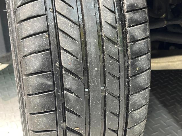 オデッセイ アブソルート 電動スライドドア SDナビ 後席モニター 衝突被害軽減システム 禁煙車 ハーフレザーシート スマートキー LEDヘッド ビルトインETC クルコン 純正17インチアルミ オートライト オートエアコン(34枚目)