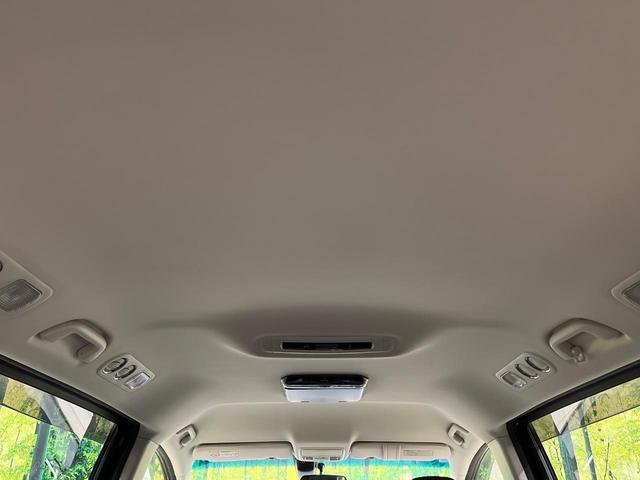 オデッセイ アブソルート 電動スライドドア SDナビ 後席モニター 衝突被害軽減システム 禁煙車 ハーフレザーシート スマートキー LEDヘッド ビルトインETC クルコン 純正17インチアルミ オートライト オートエアコン(61枚目)