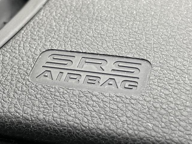 オデッセイ アブソルート 電動スライドドア SDナビ 後席モニター 衝突被害軽減システム 禁煙車 ハーフレザーシート スマートキー LEDヘッド ビルトインETC クルコン 純正17インチアルミ オートライト オートエアコン(64枚目)