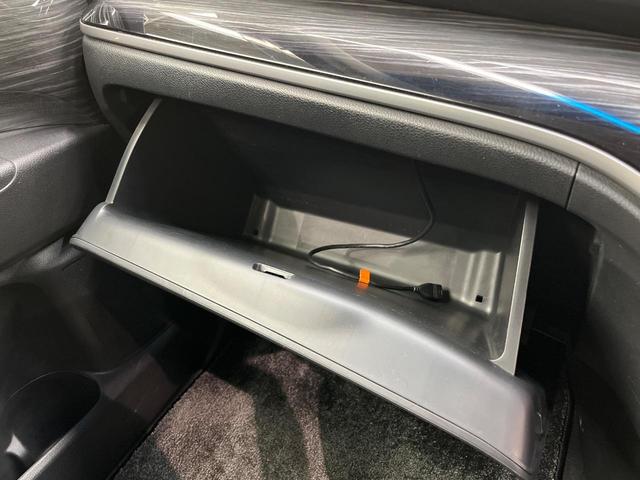 オデッセイ アブソルート 電動スライドドア SDナビ 後席モニター 衝突被害軽減システム 禁煙車 ハーフレザーシート スマートキー LEDヘッド ビルトインETC クルコン 純正17インチアルミ オートライト オートエアコン(67枚目)