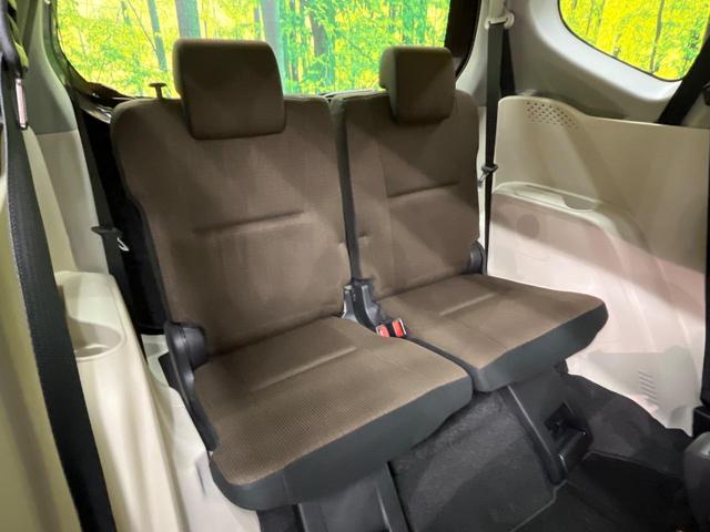 シエンタ ハイブリッドG 両側電動ドア 純正SDナビ バックカメラ 禁煙車 スマートキー ビルトインETC オートライト オートエアコン Bluetooth CD DVD再生 フルセグ 盗難防止装置 プライバシーガラス(10枚目)