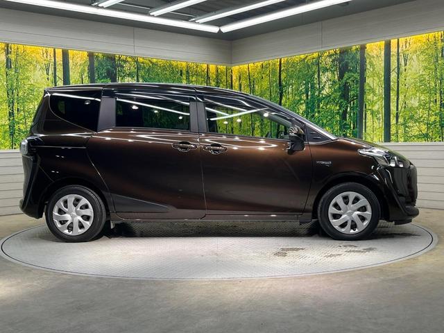 シエンタ ハイブリッドG 両側電動ドア 純正SDナビ バックカメラ 禁煙車 スマートキー ビルトインETC オートライト オートエアコン Bluetooth CD DVD再生 フルセグ 盗難防止装置 プライバシーガラス(26枚目)