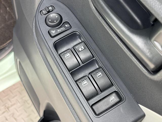 タント X 電動スライド 純正8型ナビ バックカメラ スマートアシスト 禁煙車 シートヒーター コーナーセンサー スマートキー LEDヘッド オートマチックハイビーム 車線逸脱警報 誤発進抑制機能(53枚目)