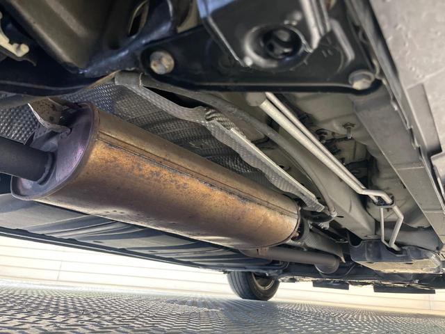 ヴォクシー ZS 煌 両側電動ドア 9型ナビ 後席モニター バックカメラ 禁煙車 スマートキー LEDヘッド ビルトインETC 純正16インチアルミ オートライト デュアルエアコン リアエアコン Bluetooth(22枚目)