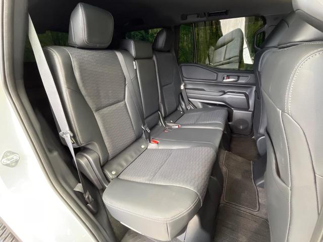 ランドクルーザー250 VX 12型ナビ 4WD サンルーフ サイド・バックカメラ 衝突被害軽減システム レーダークルーズ 禁煙車 電動リアゲート レザーシート 前席シートエアコン パワーシート コーナーセンサー LEDヘッド(9枚目)