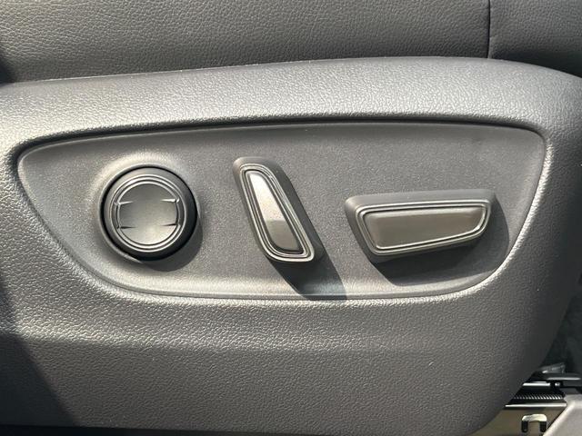 ランドクルーザー250 VX 12型ナビ 4WD サンルーフ サイド・バックカメラ 衝突被害軽減システム レーダークルーズ 禁煙車 電動リアゲート レザーシート 前席シートエアコン パワーシート コーナーセンサー LEDヘッド(51枚目)