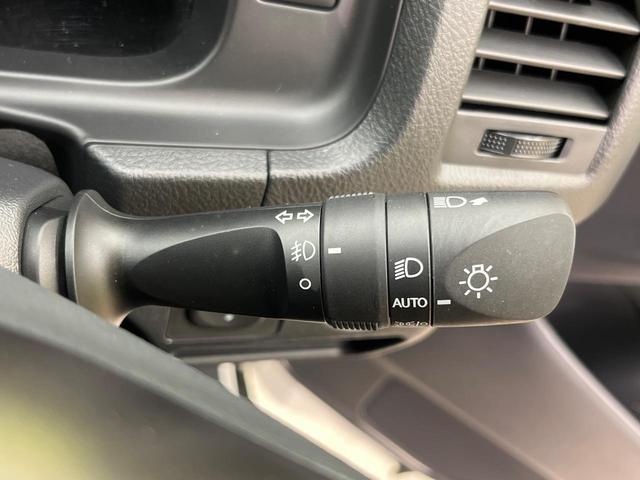 ハイエースバン スーパーGL ダークプライムII 9型ナビ ディーゼル(軽油) 全周囲カメラ 衝突被害軽減システム 禁煙車 ドラレコ コーナーセンサー スマートキー LEDヘッド ETC オートハイビーム 車線逸脱警報 オートライト オートエアコン(64枚目)