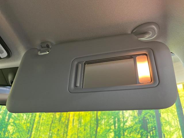 フィット ｅ：ＨＥＶリュクス　純正９型ナビ　全周囲カメラ　衝突被害軽減システム　レーダークルーズ　禁煙車　ハーフレザーシート　コーナーセンサー　スマートキー　ＬＥＤヘッド　ビルトインＥＴＣ　純正１６インチアルミ　オートハイビーム（59枚目）