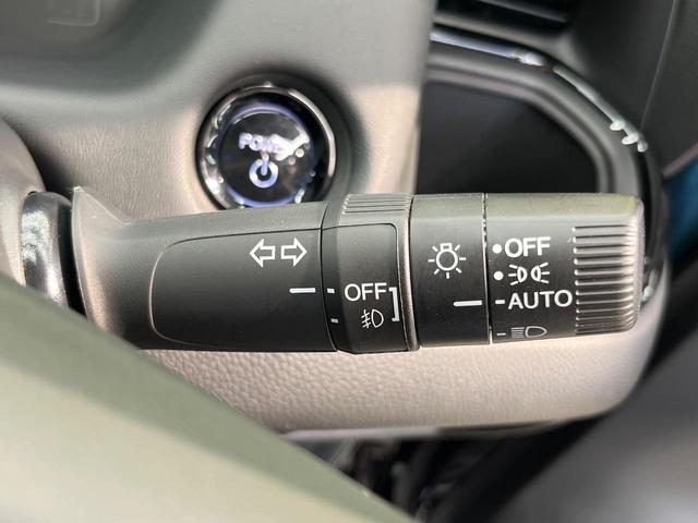 フィット ｅ：ＨＥＶリュクス　純正９型ナビ　全周囲カメラ　衝突被害軽減システム　レーダークルーズ　禁煙車　ハーフレザーシート　コーナーセンサー　スマートキー　ＬＥＤヘッド　ビルトインＥＴＣ　純正１６インチアルミ　オートハイビーム（64枚目）