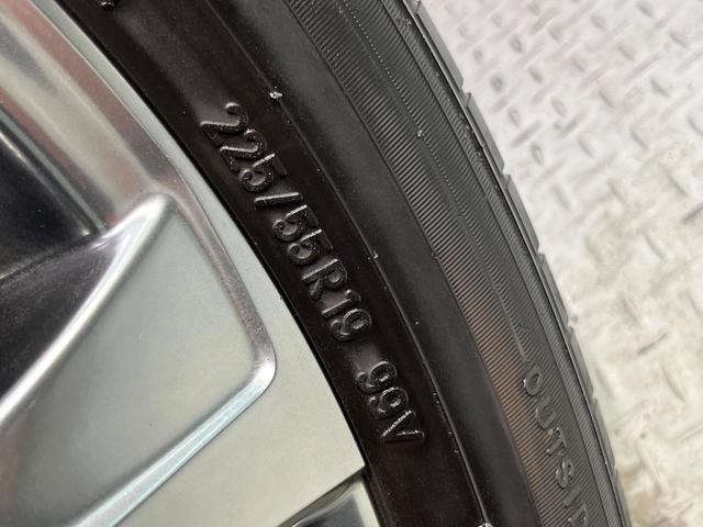 ハリアー Z レザーパッケージ ガラスルーフ サイド・バックカメラ 衝突被害軽減システム レーダークルーズ 禁煙車 ハーフレザーシート パワーシート コーナーセンサー スマートキー LEDヘッド ETC2.0 純正19インチアルミ(34枚目)