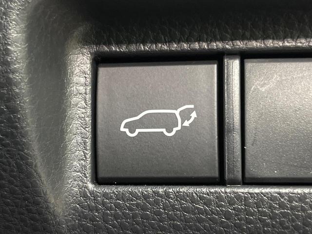 ハリアー Z レザーパッケージ ガラスルーフ サイド・バックカメラ 衝突被害軽減システム レーダークルーズ 禁煙車 ハーフレザーシート パワーシート コーナーセンサー スマートキー LEDヘッド ETC2.0 純正19インチアルミ(43枚目)