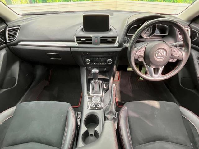 アクセラスポーツ ＸＤ　ディーゼル（軽油）　サンルーフ　マツダコネクト　バックカメラ　ＢＯＳＥサウンド　衝突被害軽減システム　レーダークルーズ　禁煙車　ハーフレザーシート　パワーシート　ドラレコ　コーナーセンサー（2枚目）