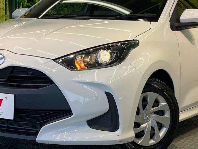 ヤリス Ｘ　純正ナビ　バックカメラ　プリクラッシュセーフティ　コーナーセンサー　スマートキー　ＥＴＣ　オートマチックハイビーム　車線逸脱警報　先行車発進お知らせ機能　オートライト　Ｂｌｕｅｔｏｏｔｈ再生（12枚目）