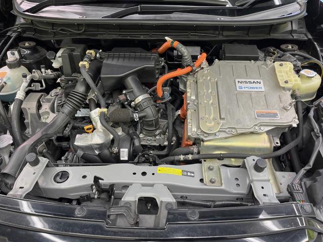 キックス Ｘ　純正９型ナビ　バックカメラ　インテリジェントエマージェンシーブレーキ　プロパイロット　禁煙車　ハーフレザーシート　ドラレコ　コーナーセンサー　スマートキー　ＬＥＤヘッド　ＥＴＣ　車線逸脱警報（18枚目）