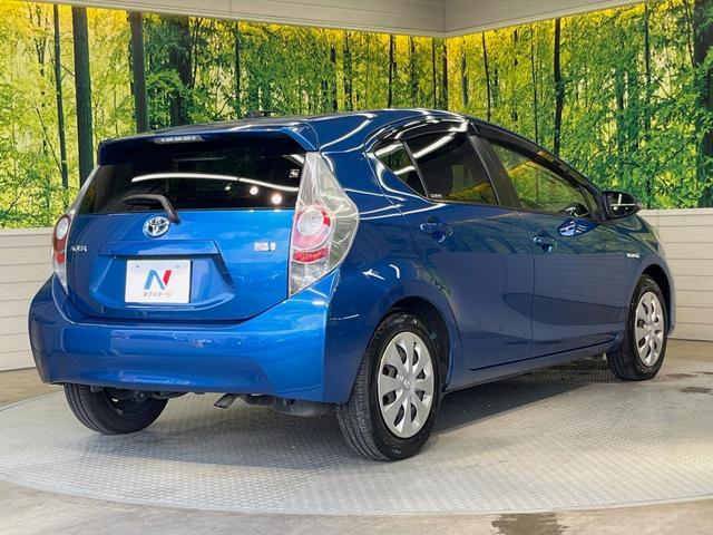 アクア Ｇ　純正ナビ　バックカメラ　禁煙車　ドラレコ　前席シートヒーター　ＬＥＤヘッド　ＥＴＣ　オートエアコン　Ｂｌｕｅｔｏｏｔｈ　ＣＤ　地デジ　ＬＥＤフォグ　革巻きステアリング　メッキインサイドドアハンドル（17枚目）