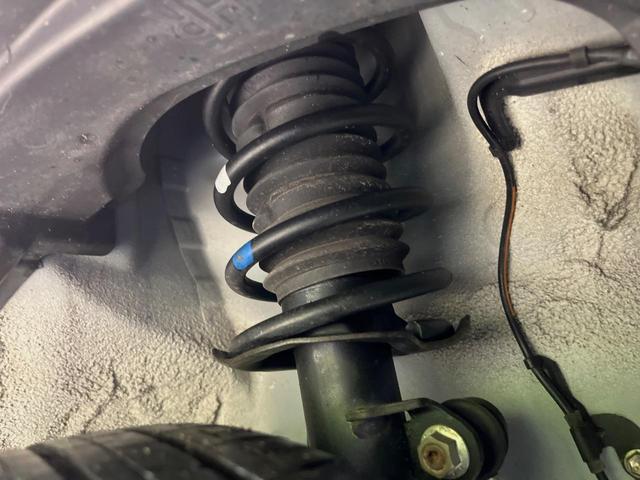 ムーヴキャンバス ストライプスＧ　１０型ナビ　両側電動ドア　全周囲カメラ　衝突被害軽減システム　禁煙車　コーナーセンサー　スマートキー　ＬＥＤヘッド　ＥＴＣ　オートハイビーム　車線逸脱警報　Ｂｌｕｅｔｏｏｔｈ　ＣＤ（20枚目）