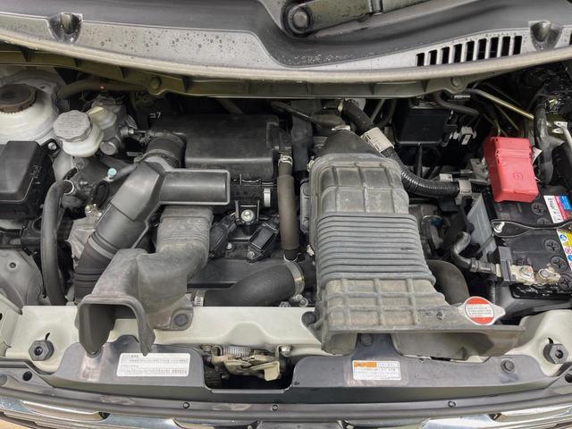 スペーシアカスタム ハイブリッドＸＳターボ　両側電動ドア　純正ＳＤナビ　全周囲カメラ　衝突被害軽減システム　禁煙車　ハーフレザーシート　シートヒーター　コーナーセンサー　スマートキー　ＬＥＤヘッド　ビルトインＥＴＣ　クルコン　盗難防止装置（18枚目）