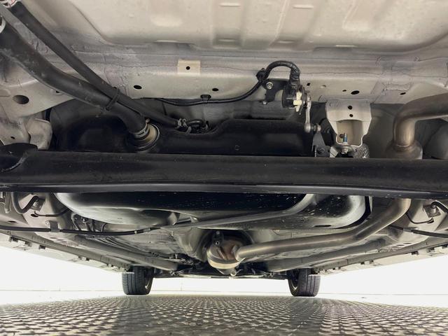 スペーシアカスタム ハイブリッドＸＳターボ　両側電動ドア　純正ＳＤナビ　全周囲カメラ　衝突被害軽減システム　禁煙車　ハーフレザーシート　シートヒーター　コーナーセンサー　スマートキー　ＬＥＤヘッド　ビルトインＥＴＣ　クルコン　盗難防止装置（19枚目）