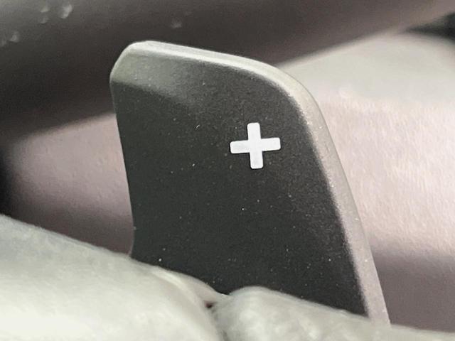 ＷＲ－Ｖ Ｘ　登録済未使用車　衝突被害軽減システム　レーダークルーズ　コーナーセンサー　スマートキー　ＬＥＤヘッド　オートハイビーム　車線逸脱警報　オートライト　オートエアコン（5枚目）