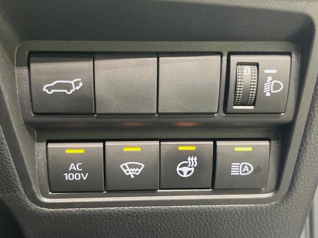 ヤリスクロス ハイブリッドＺ　ディスプレイオーディオ　バックカメラ　衝突被害軽減システム　レーダークルーズ　禁煙車　電動リアゲート　ハーフレザーシート　パワーシート　コーナーセンサー　ＬＥＤヘッド　ＥＴＣ　純正１８インチアルミ（46枚目）