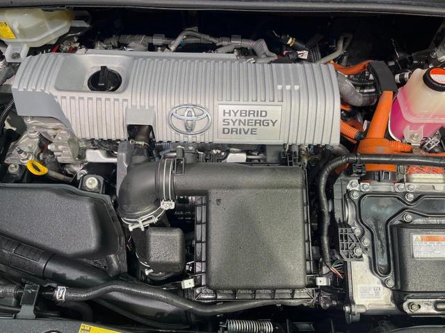 プリウス Ｓ　純正ＳＤナビ　バックカメラ　禁煙車　スマートキー　ＨＩＤヘッド　ビルトインＥＴＣ　オートライト　オートエアコン　Ｂｌｕｅｔｏｏｔｈ　ＣＤ　地デジ　ステアリングスイッチ　盗難防止装置（18枚目）