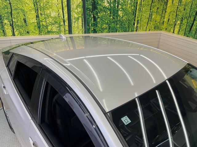 プリウス Sツーリングセレクション 9型ナビ バックカメラ 100V電源 衝突被害軽減システム レーダークルーズ ハーフレザーシート ドラレコ スマートキー LEDヘッド ビルトインETC 純正17インチアルミ オートハイビーム(28枚目)