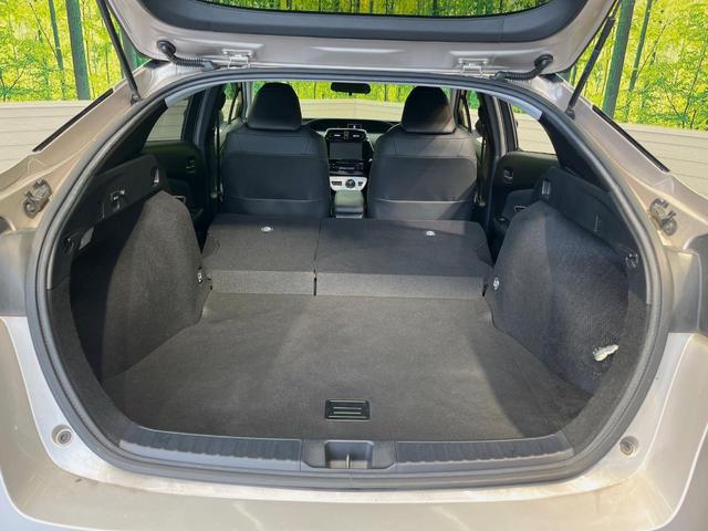 プリウス Sツーリングセレクション 9型ナビ バックカメラ 100V電源 衝突被害軽減システム レーダークルーズ ハーフレザーシート ドラレコ スマートキー LEDヘッド ビルトインETC 純正17インチアルミ オートハイビーム(46枚目)