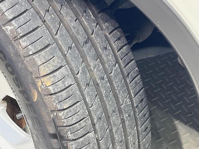 エクストレイル 20Xt エマージェンシーブレーキパッケージ 純正ナビ 全周囲カメラ 衝突被害軽減システム 禁煙車 電動リアゲート ハーフレザーシート コーナーセンサー スマートキー LEDヘッド ETC クルコン 純正17インチアルミ 車線逸脱警報(35枚目)