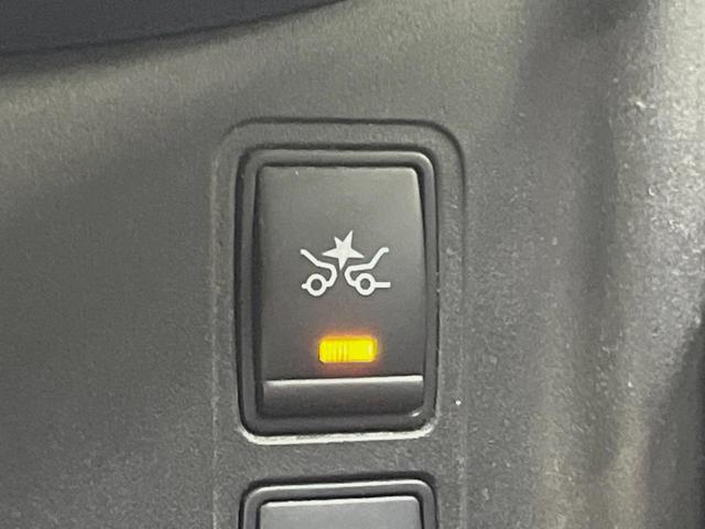 セレナ ハイウェイスター　ＶセレクションＩＩ　両側電動ドア　９型ナビ　後席モニター　全周囲カメラ　衝突被害軽減システム　レーダークルーズ　禁煙車　ドラレコ　コーナーセンサー　スマートキー　ＬＥＤヘッド　ビルトインＥＴＣ　純正１６インチアルミ（49枚目）