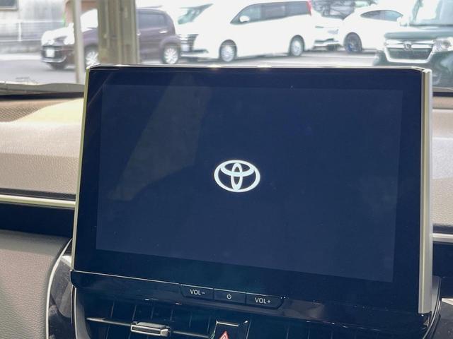 カローラクロス ハイブリッド　Ｚ　純正１０．５インチディスプレイオーディオ　全周囲カメラ　１００Ｖ電源　衝突被害軽減システム　レーダークルーズ　禁煙車　電動リアゲート　パワーシート　ドラレコ　コーナーセンサー　ＥＴＣ２．０（3枚目）