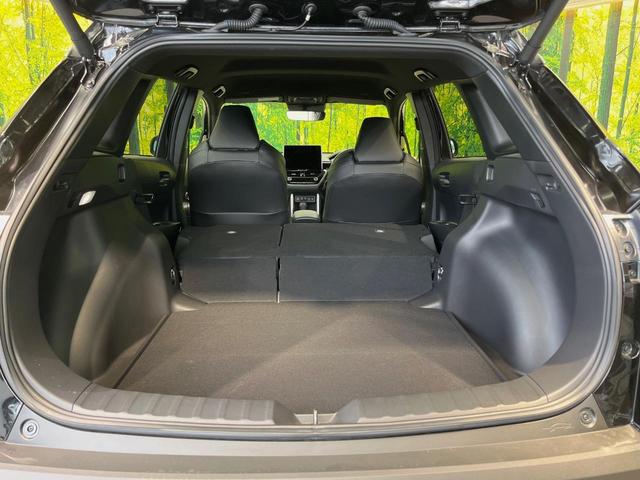 カローラクロス ハイブリッド　Ｚ　純正１０．５インチディスプレイオーディオ　全周囲カメラ　１００Ｖ電源　衝突被害軽減システム　レーダークルーズ　禁煙車　電動リアゲート　パワーシート　ドラレコ　コーナーセンサー　ＥＴＣ２．０（10枚目）