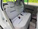 後部座席も気になるようなキズ・汚れやへたり等、大きなダメージはなく、良好な状態です。