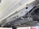 Ｌ　衝突軽減装置　ＳＤナビ　禁煙車　ドラレコ　アイドリングストップ　コーナーセンサー　運転席シートヒーター　電動格納ミラー　プライバシーガラス　衝突安全ボディ　ドアバイザー（21枚目）