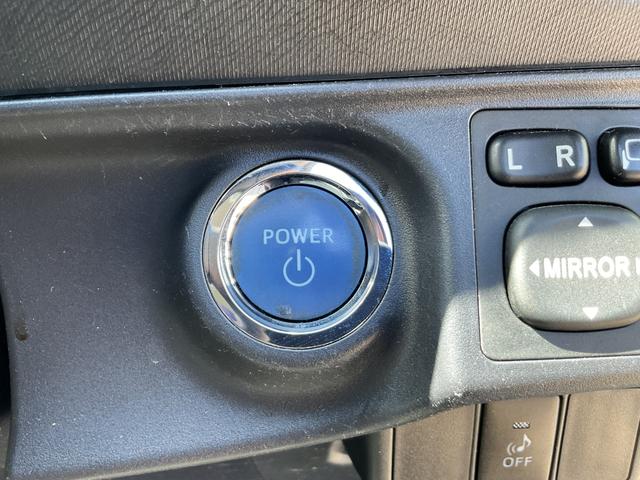 アクア S 純正メモリーナビ・ワンセグTV・Bluetooth・ETC・オートライト・プライバシーガラス・プッシュスタート・ドアバイザー・ウィンカーミラー(28枚目)
