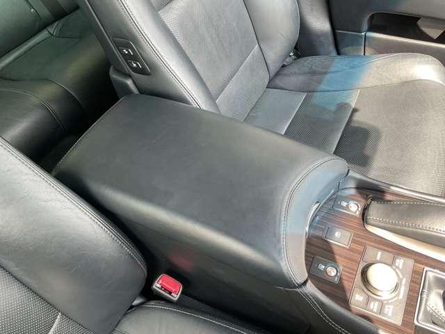 ＬＳ ４６０　バージョンＣ　自社　ローン　信用回復ローン　純正ナビ　フルセグＴＶ　ｂｌｕｅｔｏｏｔｈ　ＥＴＣ　バックカメラ　ステアリングスイッチ　オートＨＩＤライト　コーナーセンサー　フルレザーシート　ステアリングヒーター　ＢＳ（39枚目）
