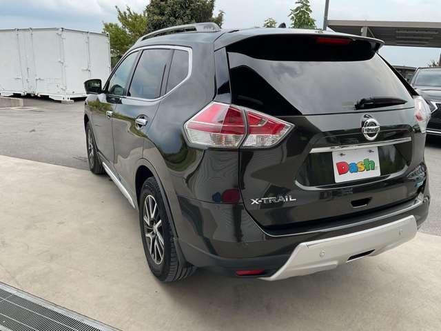 エクストレイル ２０ＸエクストリーマーＸエマージェンシーブレーキＰ　自社　ローン　自社分割　信用回復　純正ナビ　フルセグＴＶ　Ｂｌｕｅｔｏｏｔｈ　サンルーフ　パワーバックドア　衝突軽減ブレーキ　車線逸脱警報　クリアランスソナー　ルーフレール　シートヒーター　ＬＥＤヘッ（10枚目）