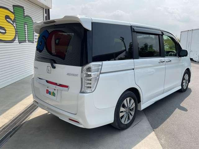 ステップワゴンスパーダ Ｓ　自社　ローン　信用回復ローン　純正９インチＨＤＤナビ・フルセグＴＶ・Ｂｌｕｅｔｏｏｔｈ・ＤＶＤ・バックカメラ・ＥＴＣ・ＨＩＤライト　両側電動スライドドア・クルーズコントロール・アイドリングストップ・パ（5枚目）