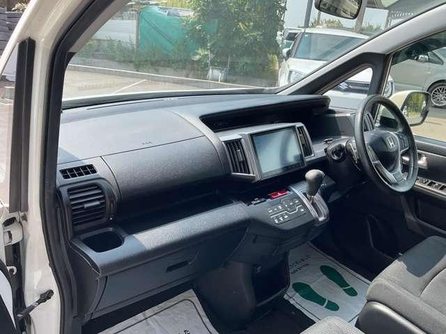 ステップワゴンスパーダ Ｓ　自社　ローン　信用回復ローン　純正９インチＨＤＤナビ・フルセグＴＶ・Ｂｌｕｅｔｏｏｔｈ・ＤＶＤ・バックカメラ・ＥＴＣ・ＨＩＤライト　両側電動スライドドア・クルーズコントロール・アイドリングストップ・パ（26枚目）