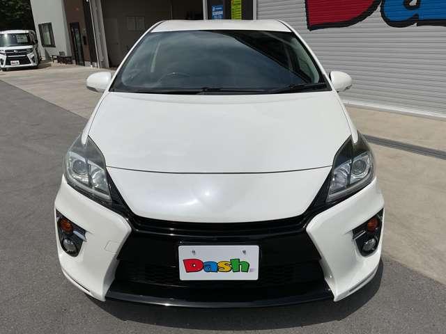 プリウス １．８　Ｓ　ツーリングセレクション　Ｇ’ｓ　自社　ローン　信用回復ローン　ディーラー純正ＨＤＤナビ　フルセグＴＶ　Ｂｌｕｅｔｏｏｔｈ　ステアリングリモコン　バックカメラ　ＥＴＣ　コムテックドライブレコーダー　１８インチアルミ　社外ウッドコンビハ（12枚目）