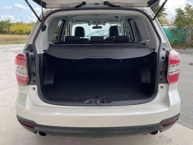 フォレスター ２．０ＸＴ　アイサイト　４ＷＤ　自社　ローン　信用回復ローン　　ナビ・フルセグＴＶ・Ｂｌｕｅｔｏｏｔｈ・バックカメラ・ＥＴＣ・パワーバックドア・アイサイト・車線逸脱警報・衝突軽減ブレーキ・誤発進抑制・フルレザーシート・電動シート・シ（18枚目）