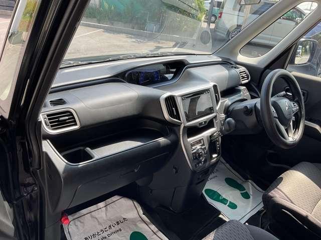 デリカＤ：２ ハイブリッドＳＺ　ナビパッケージ　自社　ローン　信用回復ローン　純正ナビ　フルセグＴＶ　Ｂｌｕｅｔｏｏｔｈ　アラウンドビュー　両側電動スライドドア　純正アルミホイール　衝突軽減ブレーキ　誤発進抑制　車線逸脱警報　シートヒーター　クルー（24枚目）