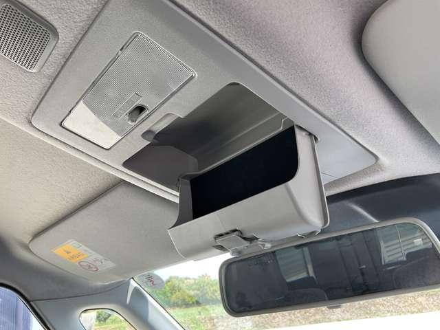 デリカＤ：２ ハイブリッドＳＺ　ナビパッケージ　自社　ローン　信用回復ローン　純正ナビ　フルセグＴＶ　Ｂｌｕｅｔｏｏｔｈ　アラウンドビュー　両側電動スライドドア　純正アルミホイール　衝突軽減ブレーキ　誤発進抑制　車線逸脱警報　シートヒーター　クルー（41枚目）